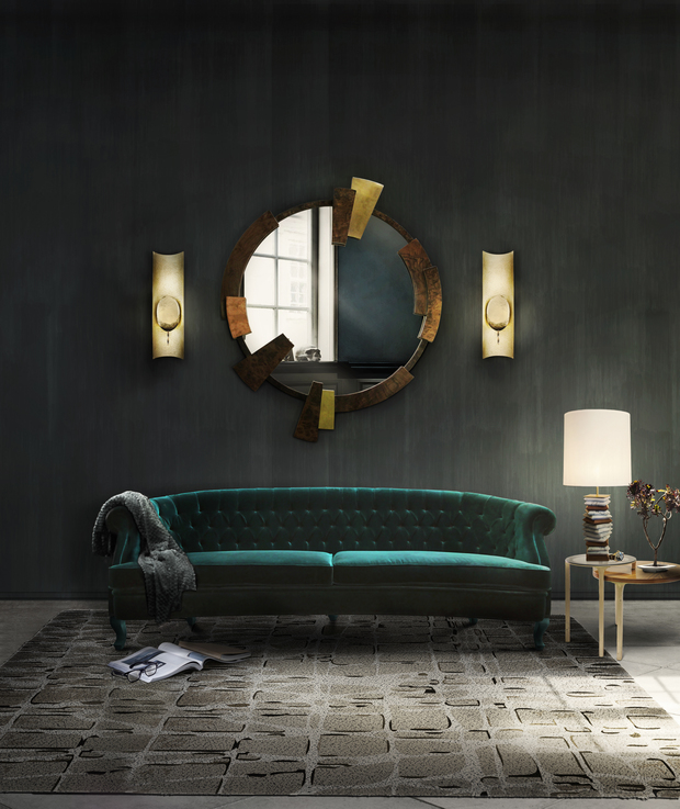 Sculpted mirror