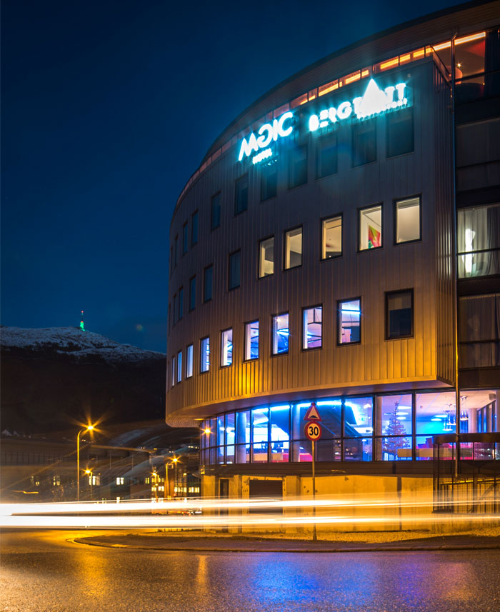 axo-light-magic-hotel-bergen-5 Karim Rashid A new Magic Design Hotel in Norway: Decór by Karim Rashid axo light magic hotel bergen 5