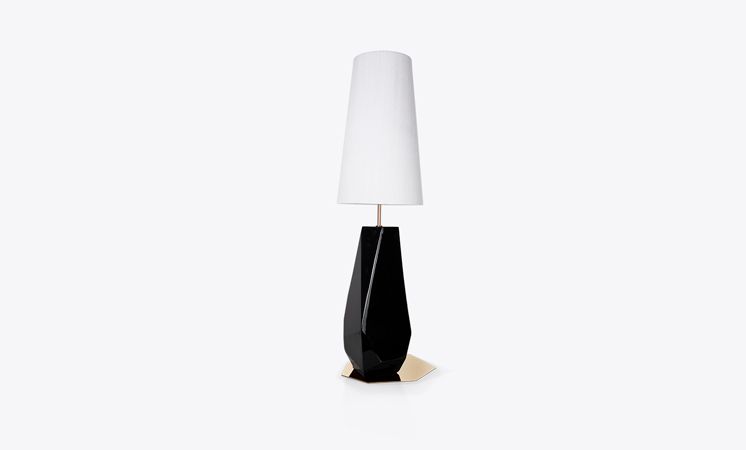 Feel Modern Table Lamp