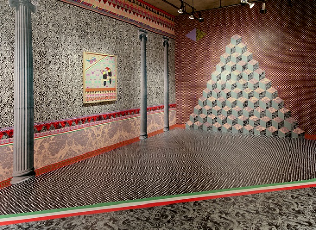 The beautiful, colorful and sticking work of Dominique Pétrin