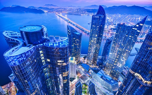 "10 beautiful places to visit before they get famous"