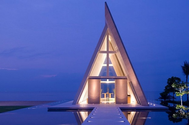 Fancy a swim? The most luxurious and tempting swimming pools