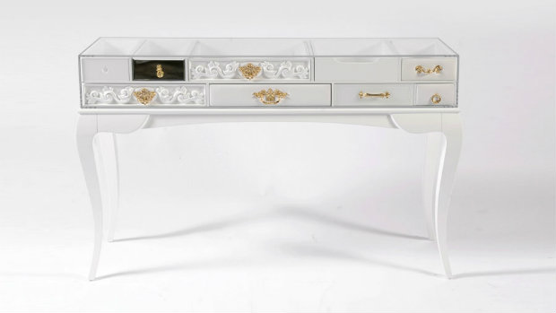 Top 10 white console tables