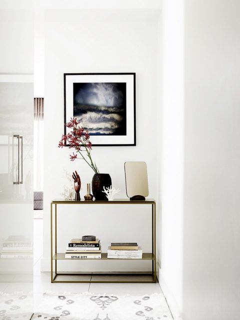 25 Modern Console Tables for Contemporary Interiors