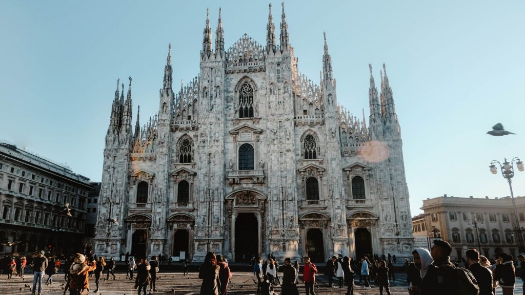 Luxury Restaurants: Where to Eat in Milan During Salone Del Mobile