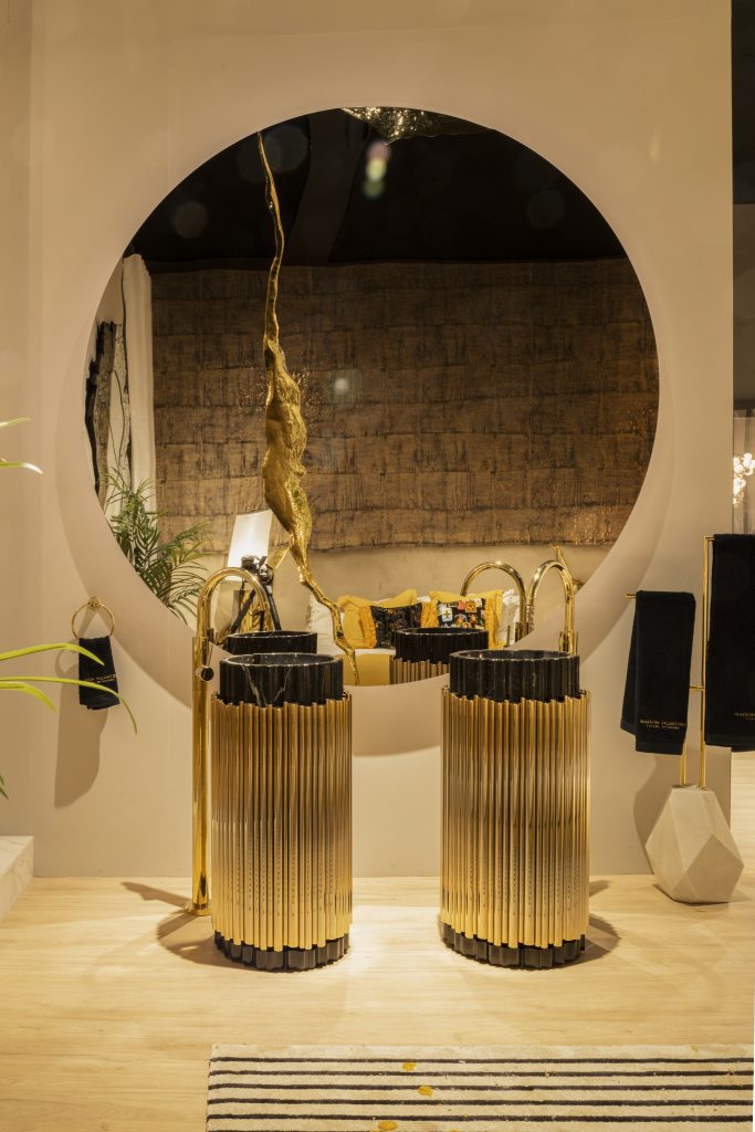 symphony freestanding