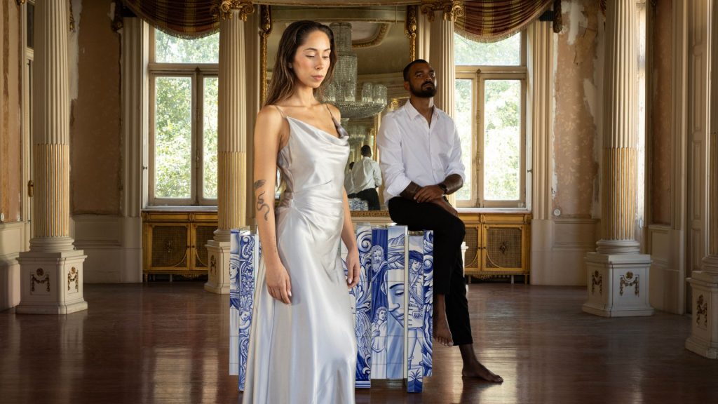 Intimate Luxury: A Passionate Journey Through Design & Desire by Boca do Lobo