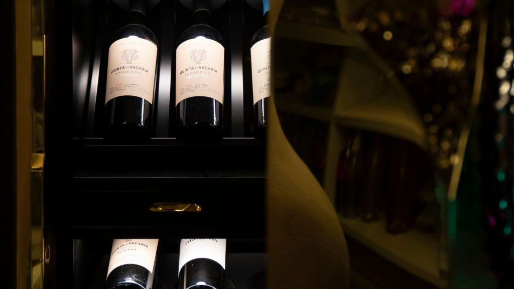 A Symphony of Wine & Design: Vinho da Casa 2025