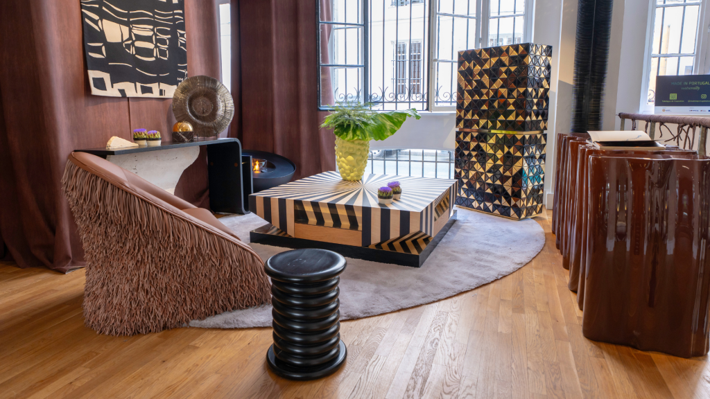 Luxury Living Room Design Trends for Fall 2025
