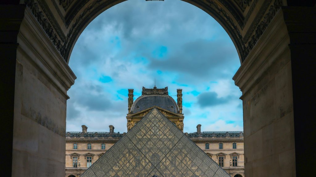 Louvre Museum Paris: A Timeless Journey Through Art and History
