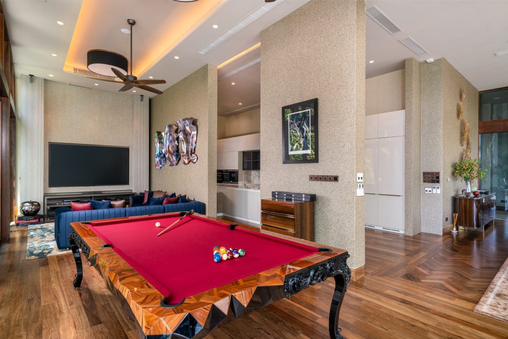 Luxury Residence in Sri Lanka, open-plan leisure area with Royal snooker table and contemporary lounge design