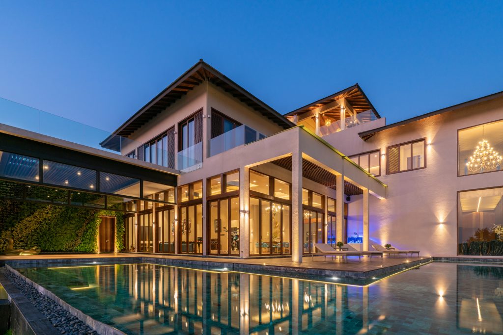 Luxury Residence in Sri Lanka, luxury villa exterior with pool reflections and modern architectural lines