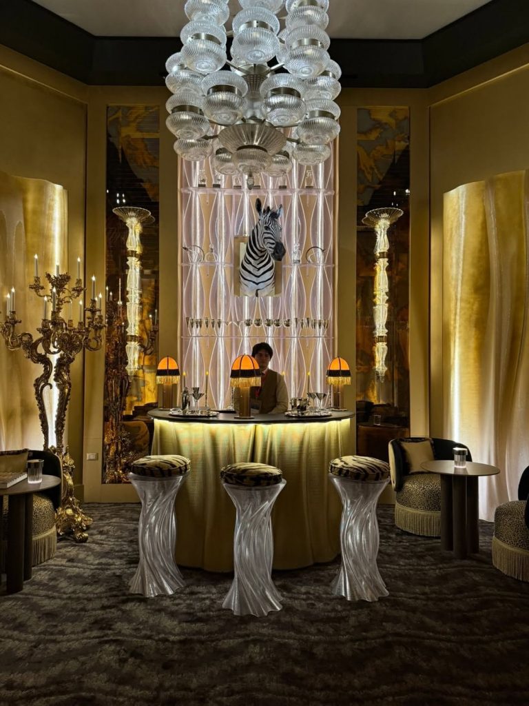 MIDNIGHT BAR Aurea by Maison Numéro 20