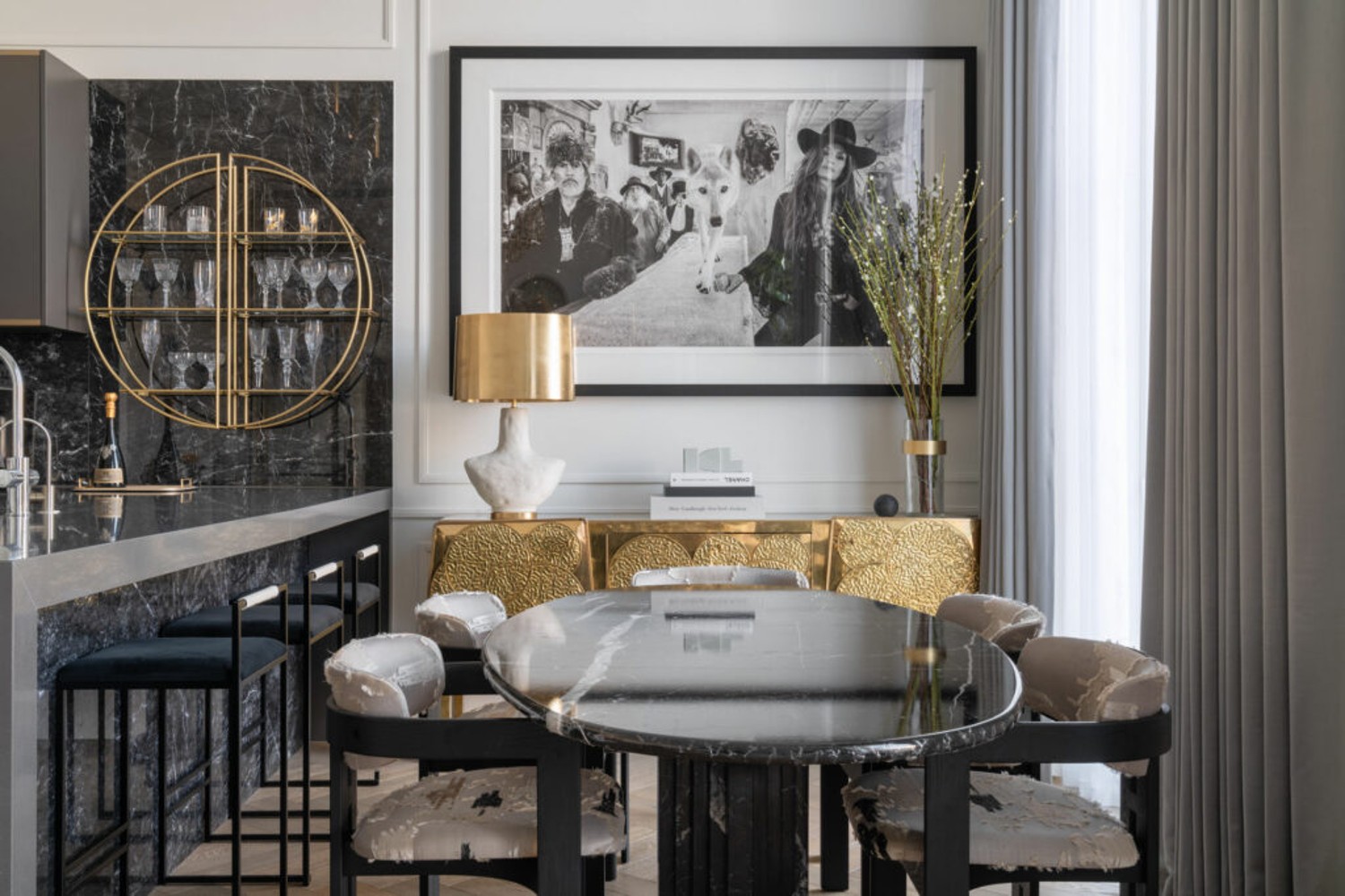 Olga Ashby Creates A Bright And Artistic Apartment In London