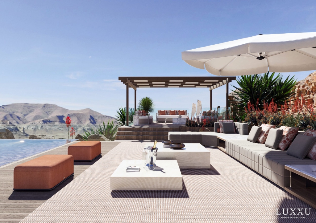 Luxurious Oasis