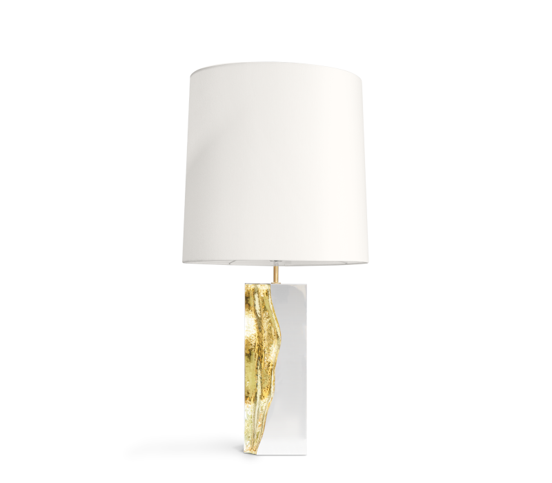 luxury bedrooms - ilver table lamps and gold details