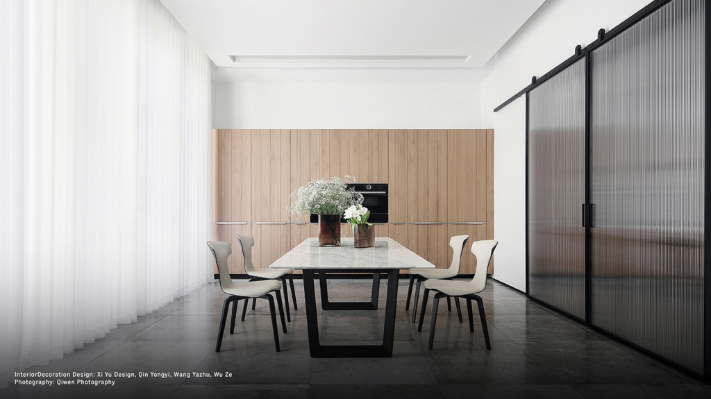 Celebrate Elegance: Discover 50 Luxury Chairs to Elevate Your Space