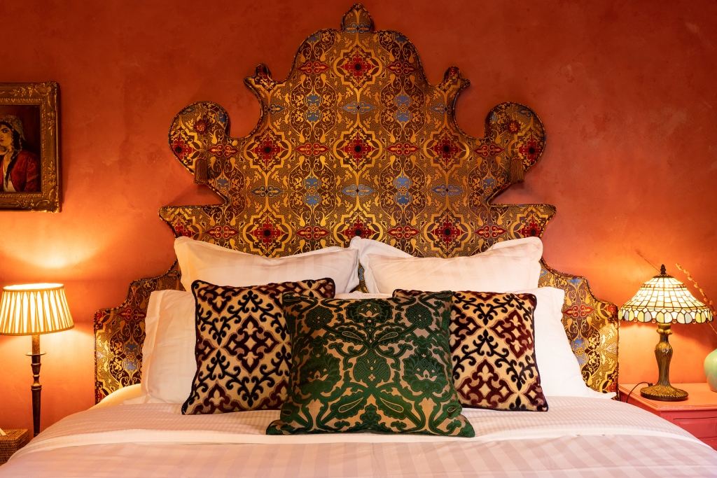 A Refuge Restored: A Decorating Project in the House of Luca de la Pagerie
