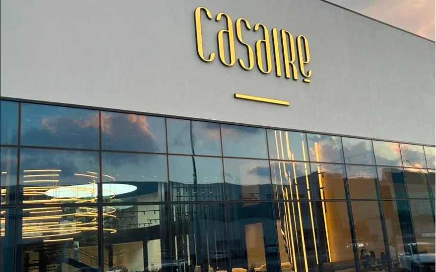 Elegant interior of Casaire showroom in Al Quoz, showcasing Italian-inspired luxury furniture and modern craftsmanship.