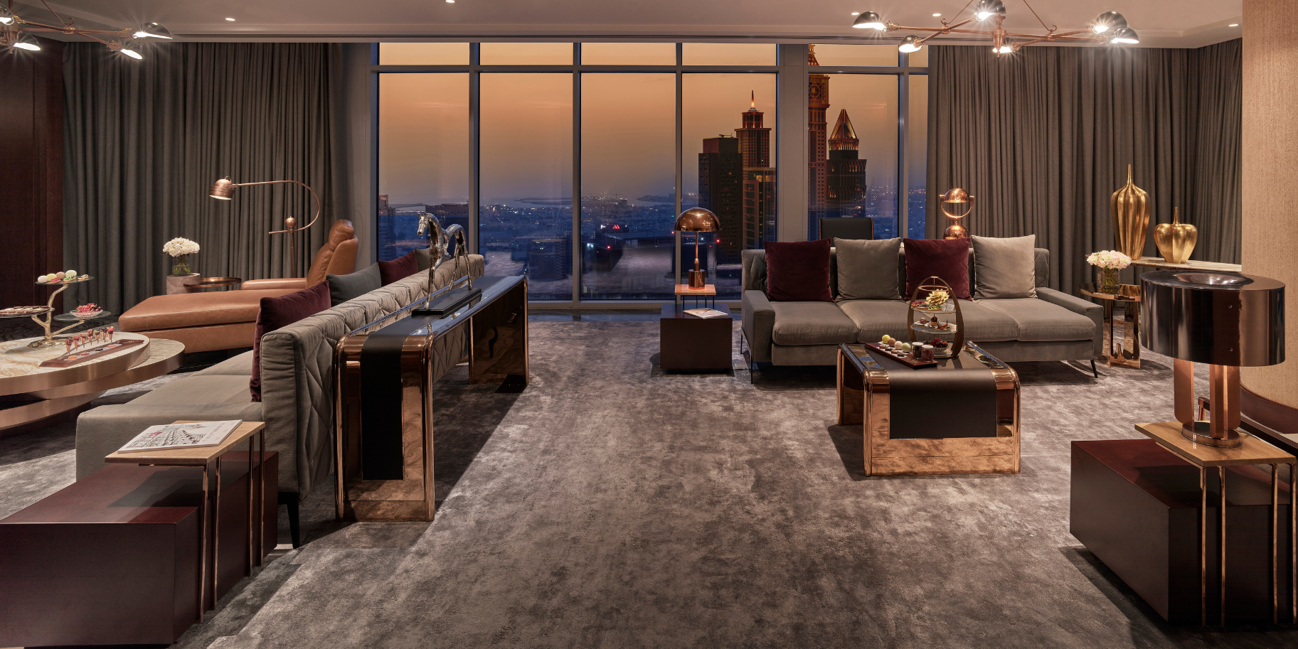 Waldorf Astoria Dubai IFC: The Epitome of Luxury in Dubai
