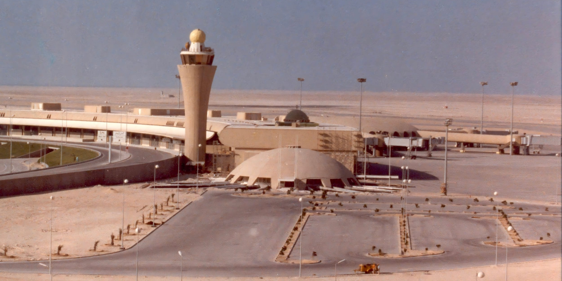 Discover NOMAD Abu Dhabi 2025: Galleries, Special Projects & Collectible Design
