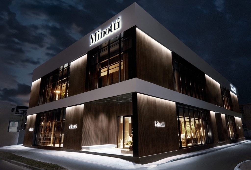 Minotti Dubai showroom with sophisticated furniture, soft textures, and modern Italian luxury design.