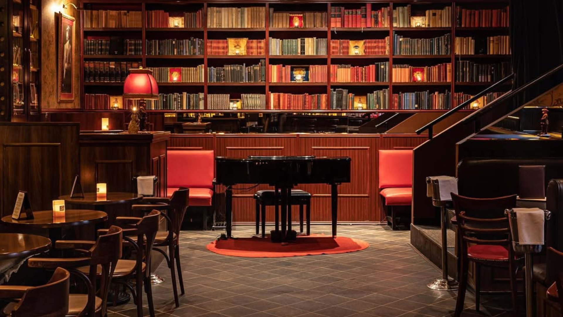 Cigar Lounge Experiences: Europe’s Most Prestigious Venues