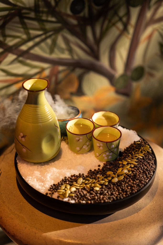 tea cups in an interesting bowl