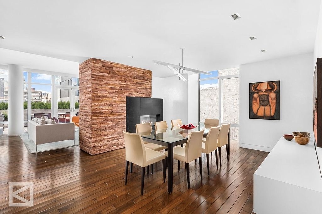 dining room interior design with one dining table