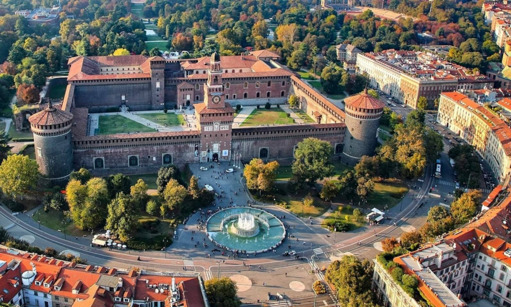 Castello Sforzesco best place to visit  in Milan Guide