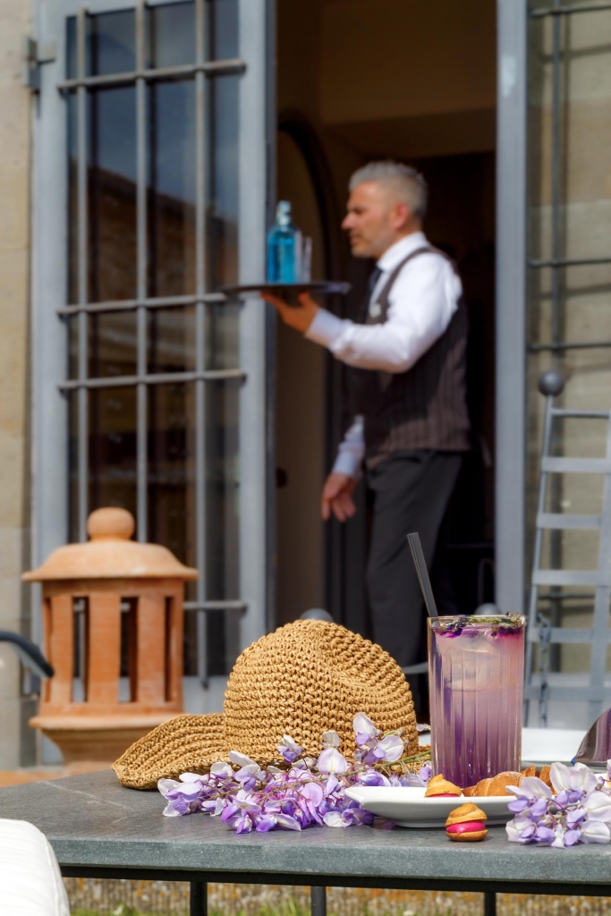 relaxing outside space in borgo scopetto hotel