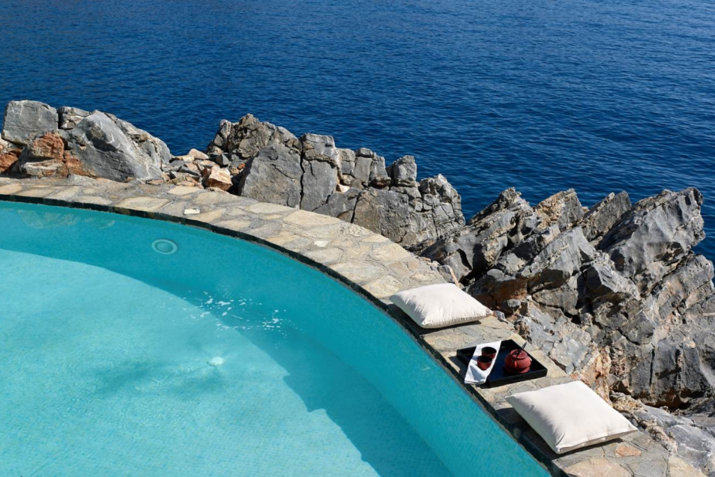 Pool right next to the see