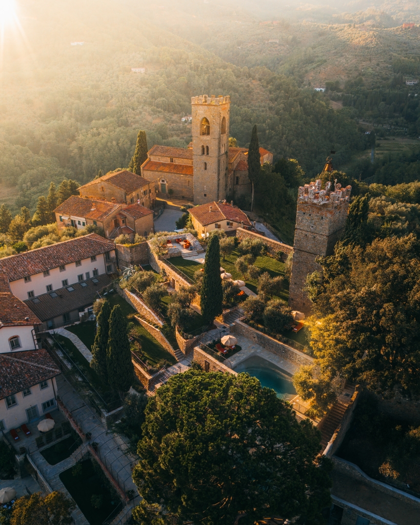 Hotel in Tuscany from above