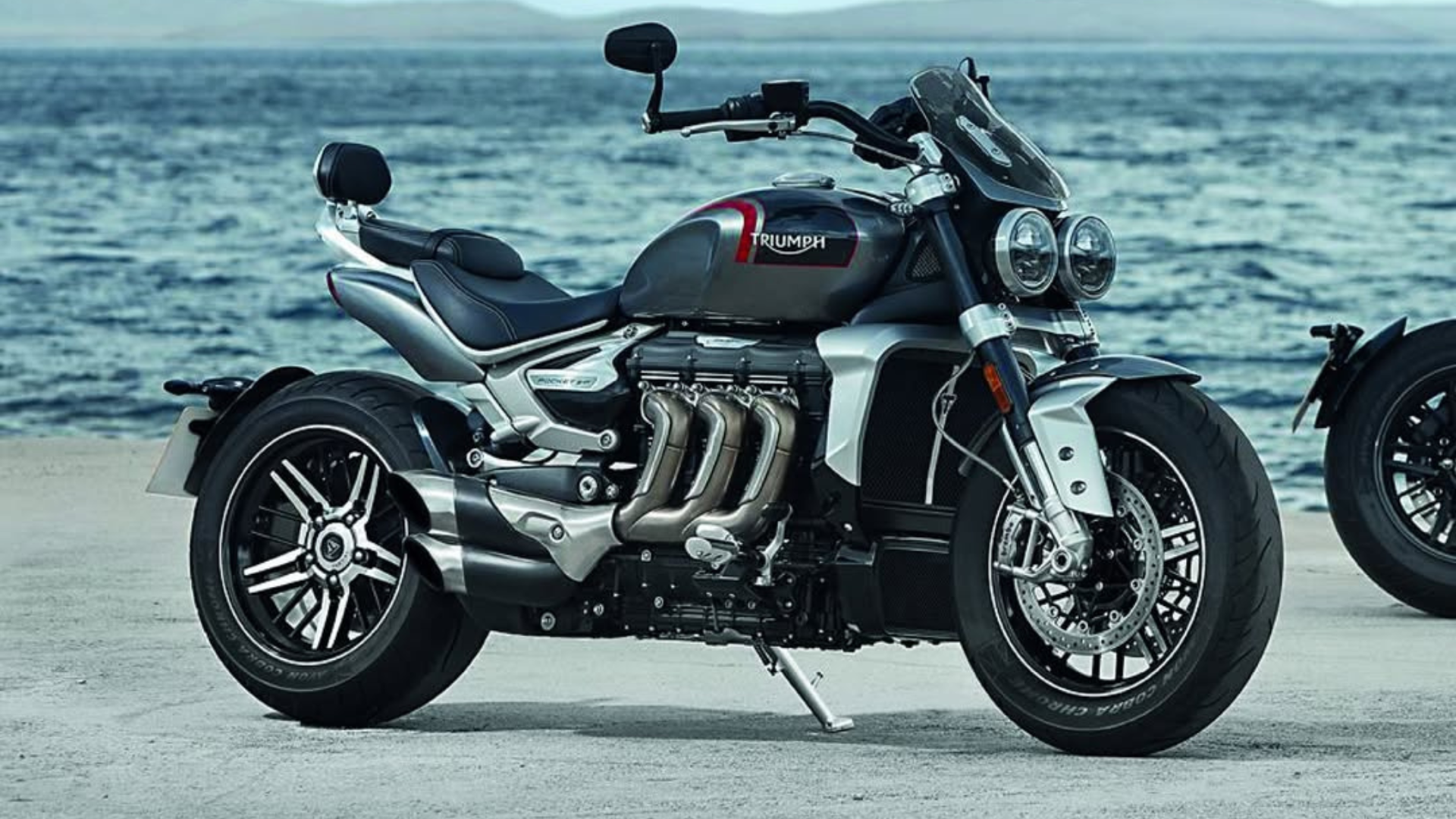 Luxury Motorcycle: Ultimate Grand Touring Machines