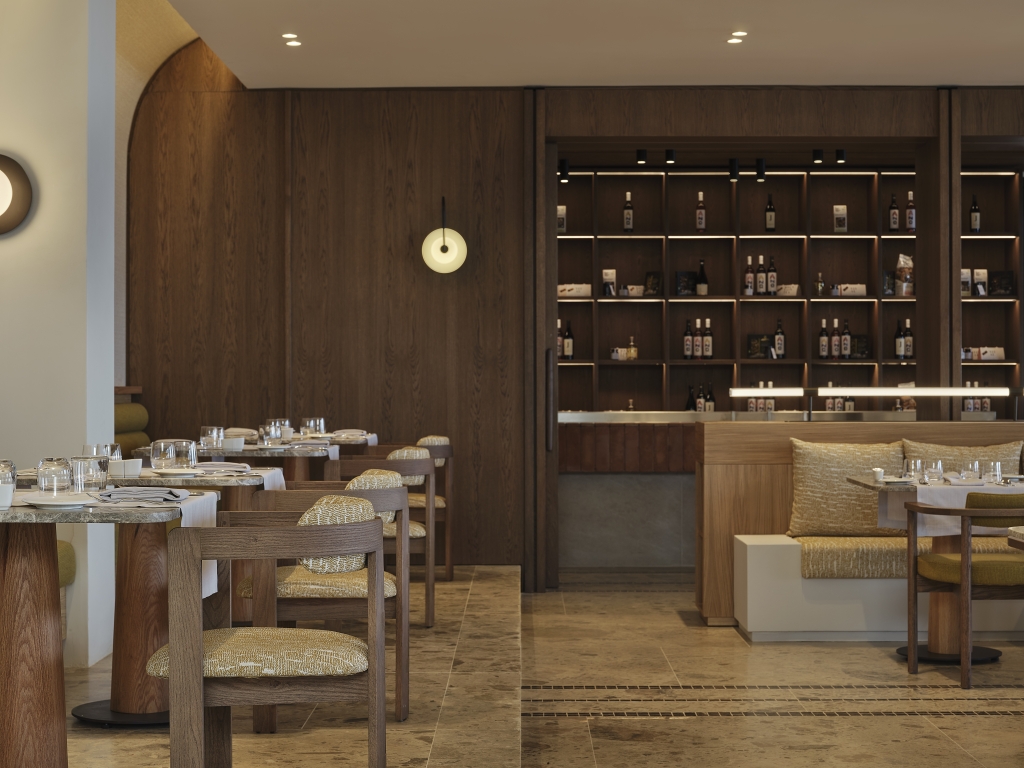 Breakfast area at JW Marriott crete