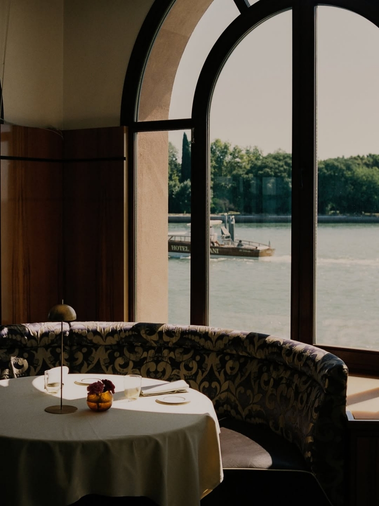 luxury hotel cipriano