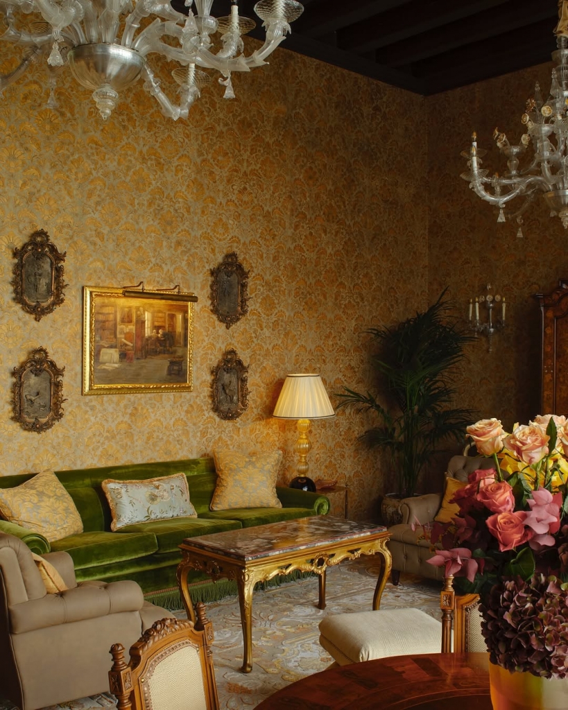 luxury hotel cipriano
