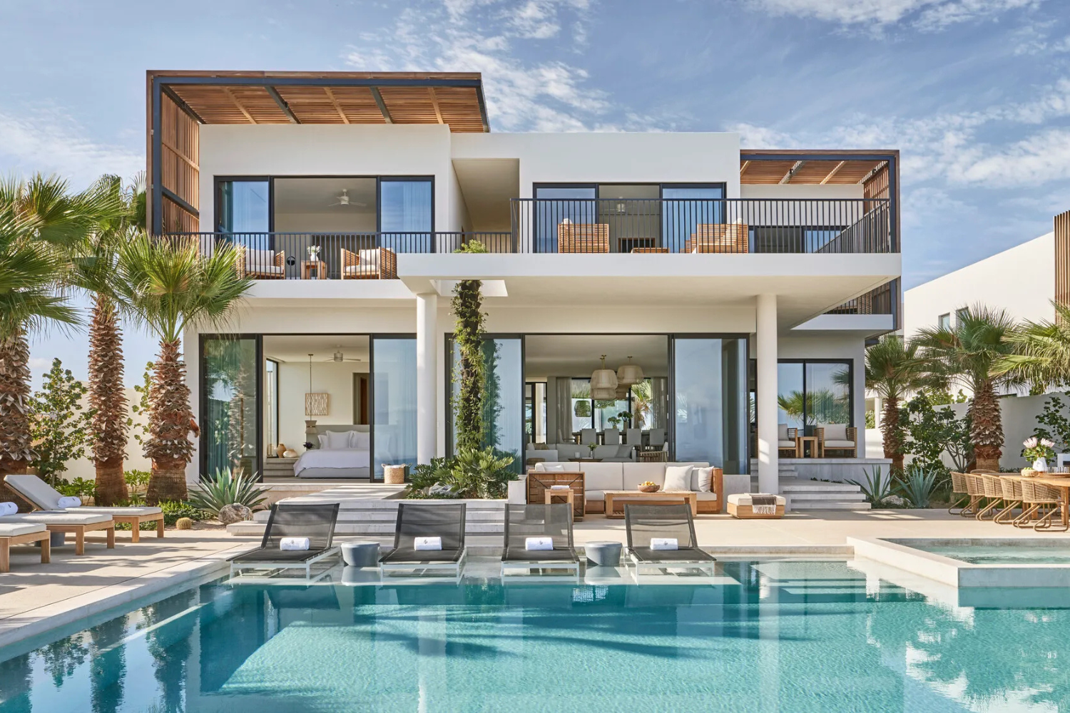 Four Seasons Los Cabos: A Masterpiece of Contemporary Mexican Luxury