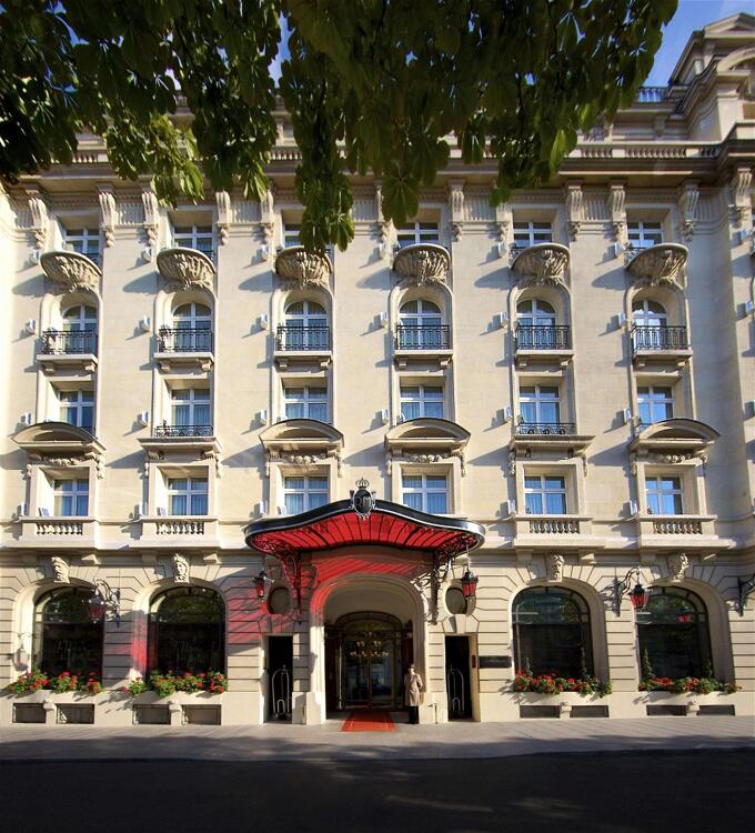 luxury hotels