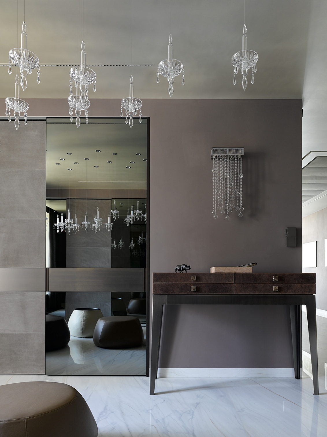 Head House Luxury Penthouse Furniture photo