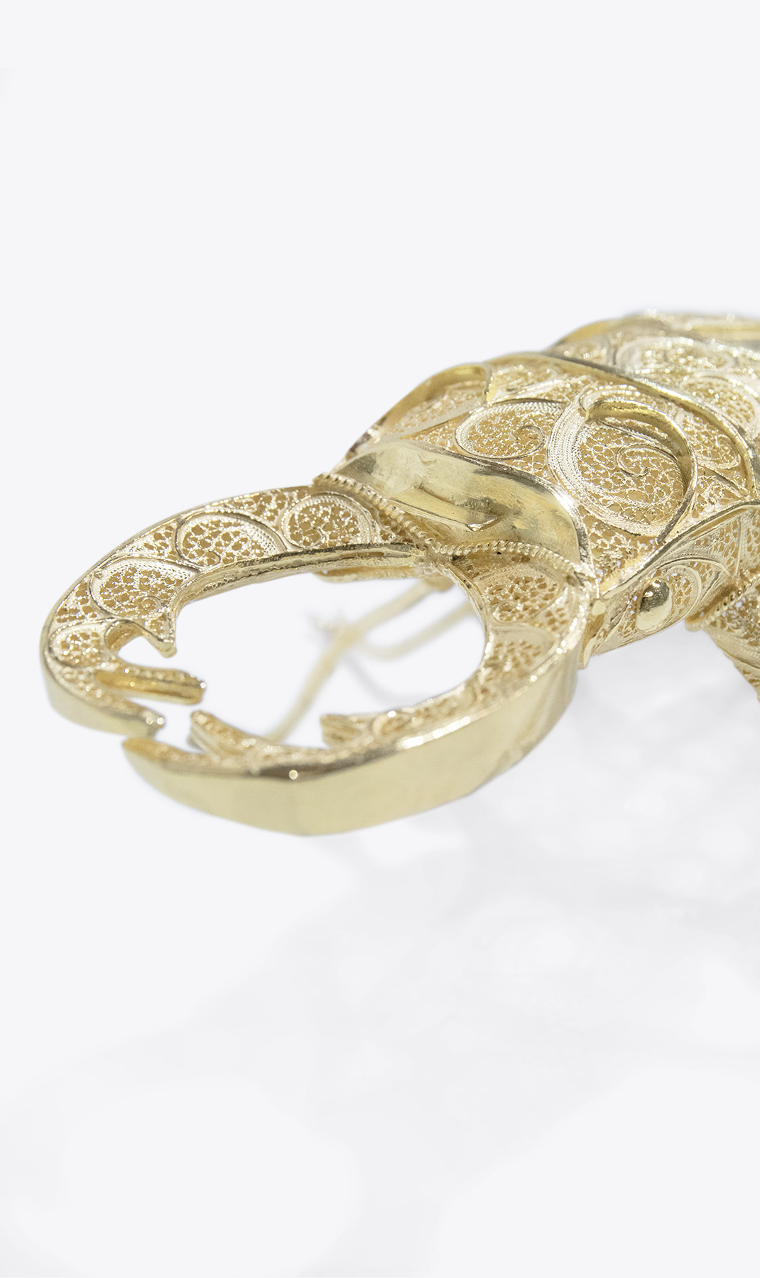 Filigree Lucanos Gold