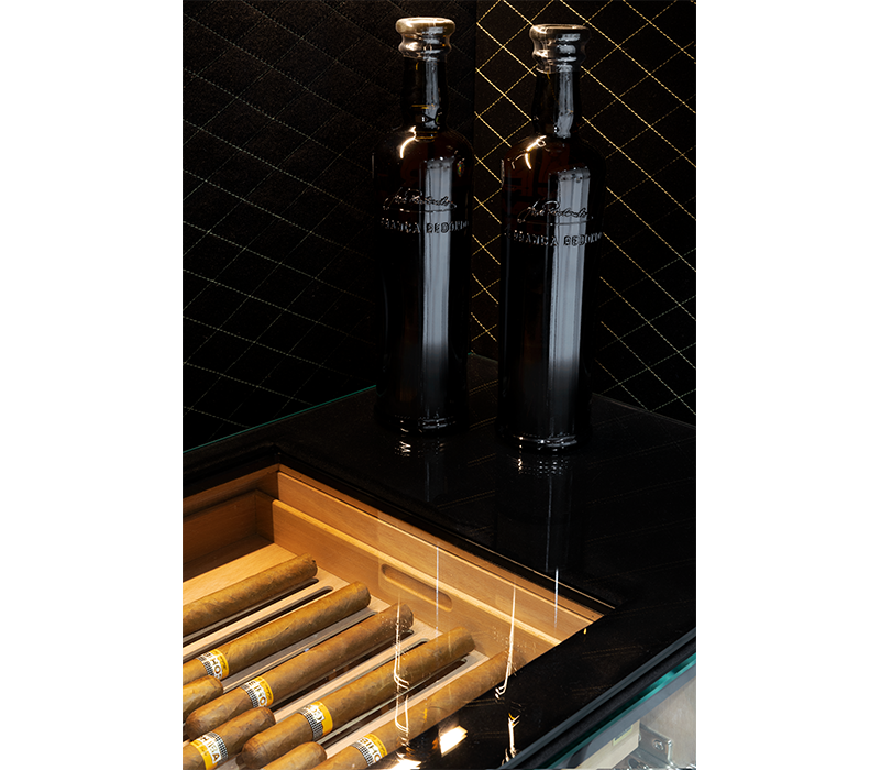 Millionaire Silver Cigar Luxury Safe mobile image 10