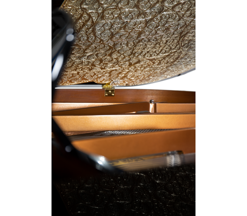 Filigree Grand Piano mobile image 10