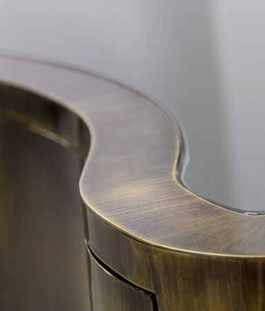 sinuous patina