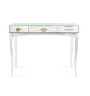 soho white