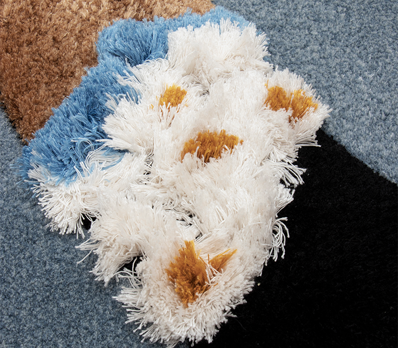 Mira Rug mobile image 2