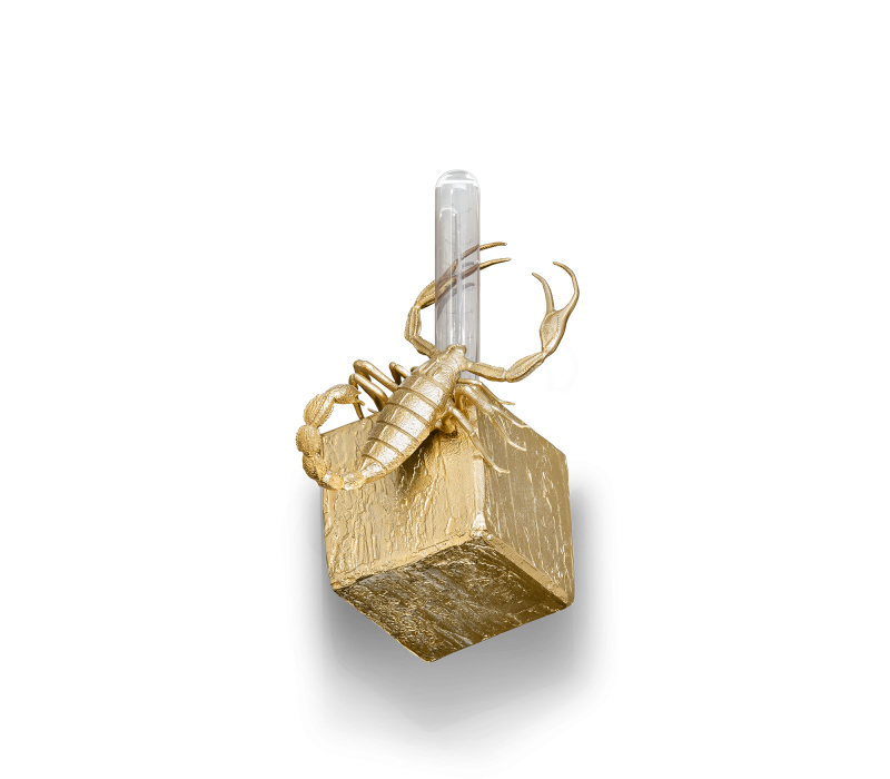 Cubic Metamorphosis Small Gold Wall Lamp mobile image 2