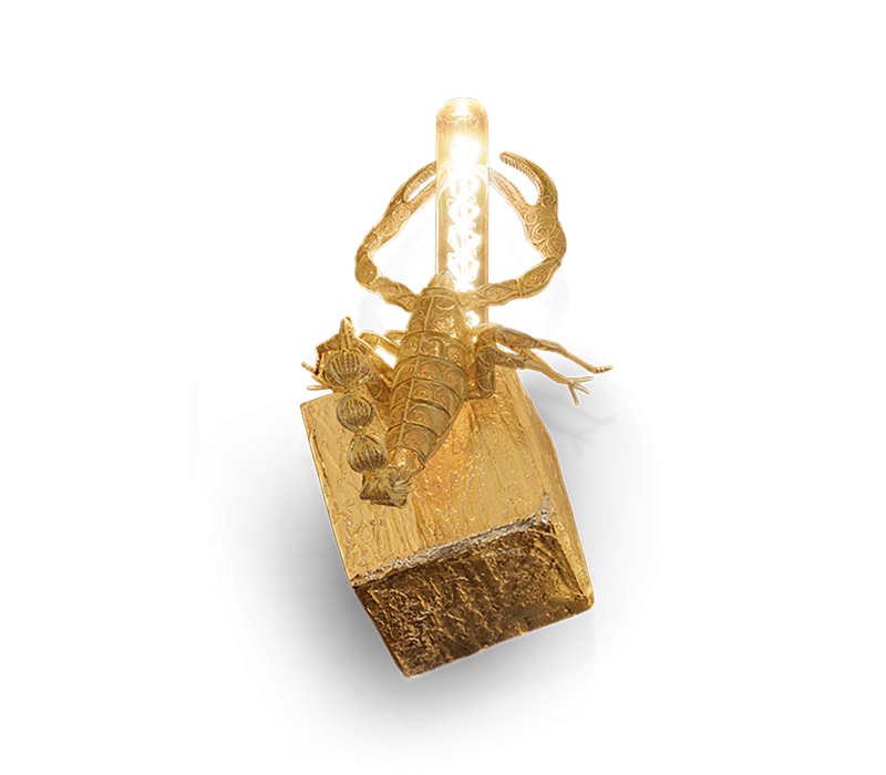 Cubic Filigree Scorpion Small Wall Lamp mobile image 5
