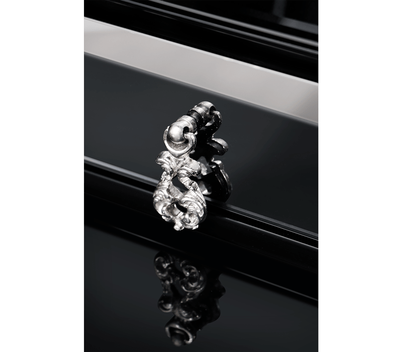 Palace Display Case mobile image 7