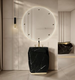 Diamond Freestanding